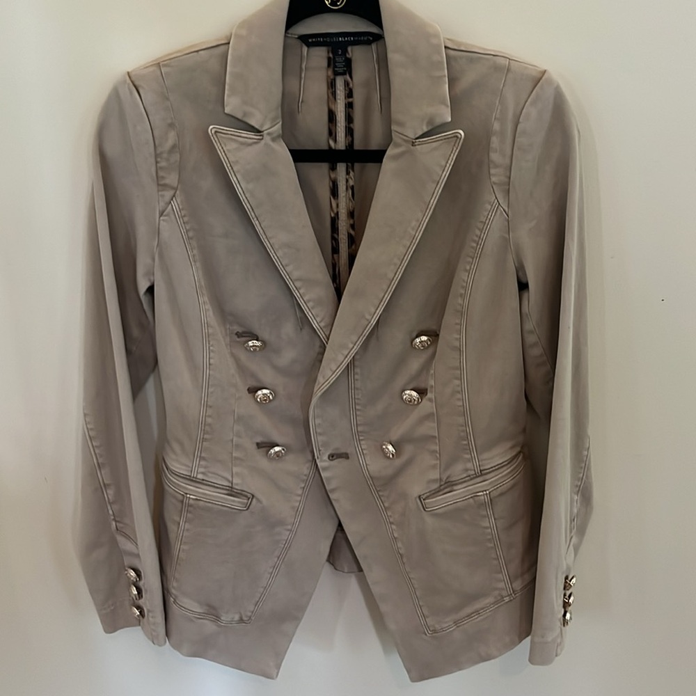 White House Black Marker Women's Beige Double-Breasted Jacket